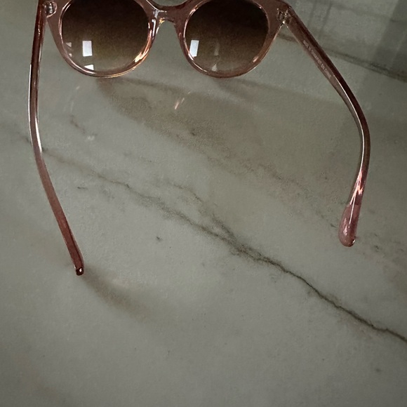 Pink Sunglasses. Like new. Unfortunately they work for my face. - Picture 4 of 4